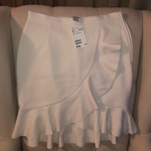 White peplum w ruffle skirt H&M NWT - Picture 2 of 4
